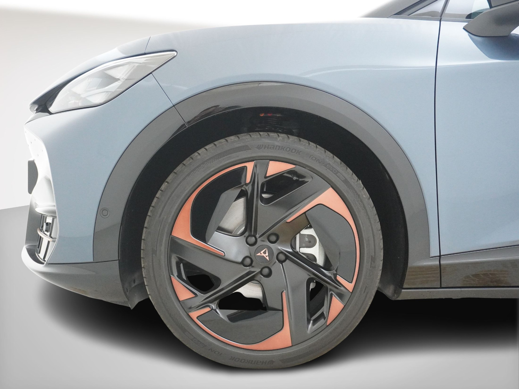 CUPRA Tavascan VZ Adrenaline