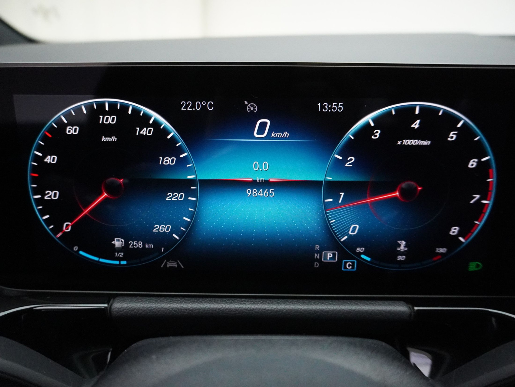 MERCEDES-BENZ GLA-Klasse GLA 200 AMG Line