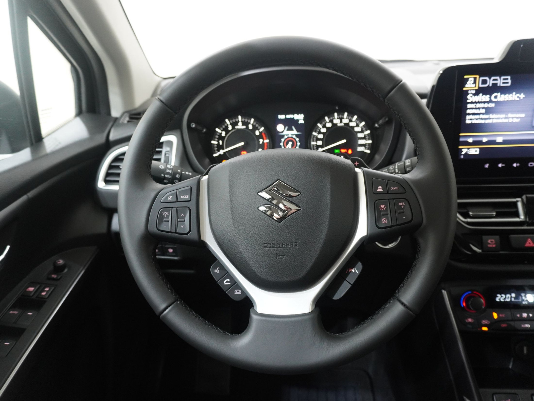 SUZUKI S-Cross 1.4 T Compact Top Hybrid 4×4