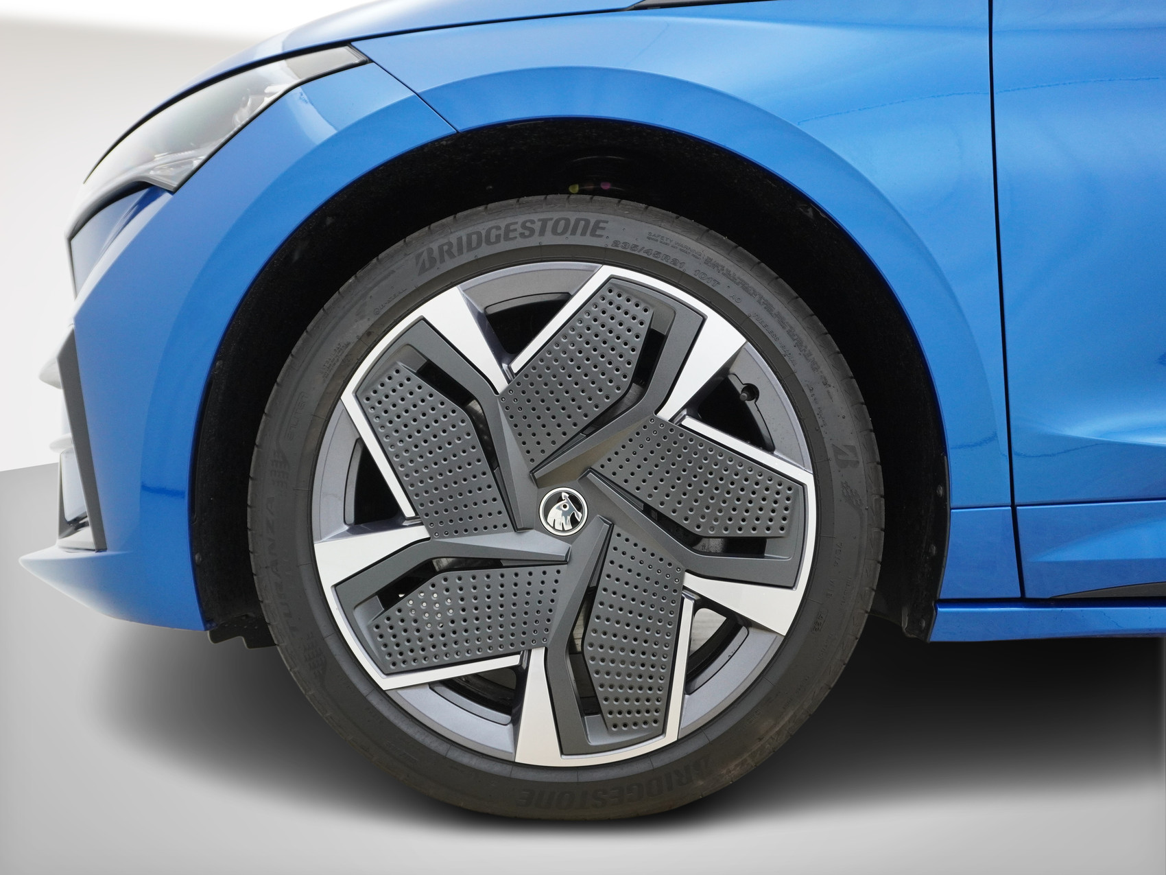 SKODA Enyaq iV Coupé RS 80 4×4 Suite