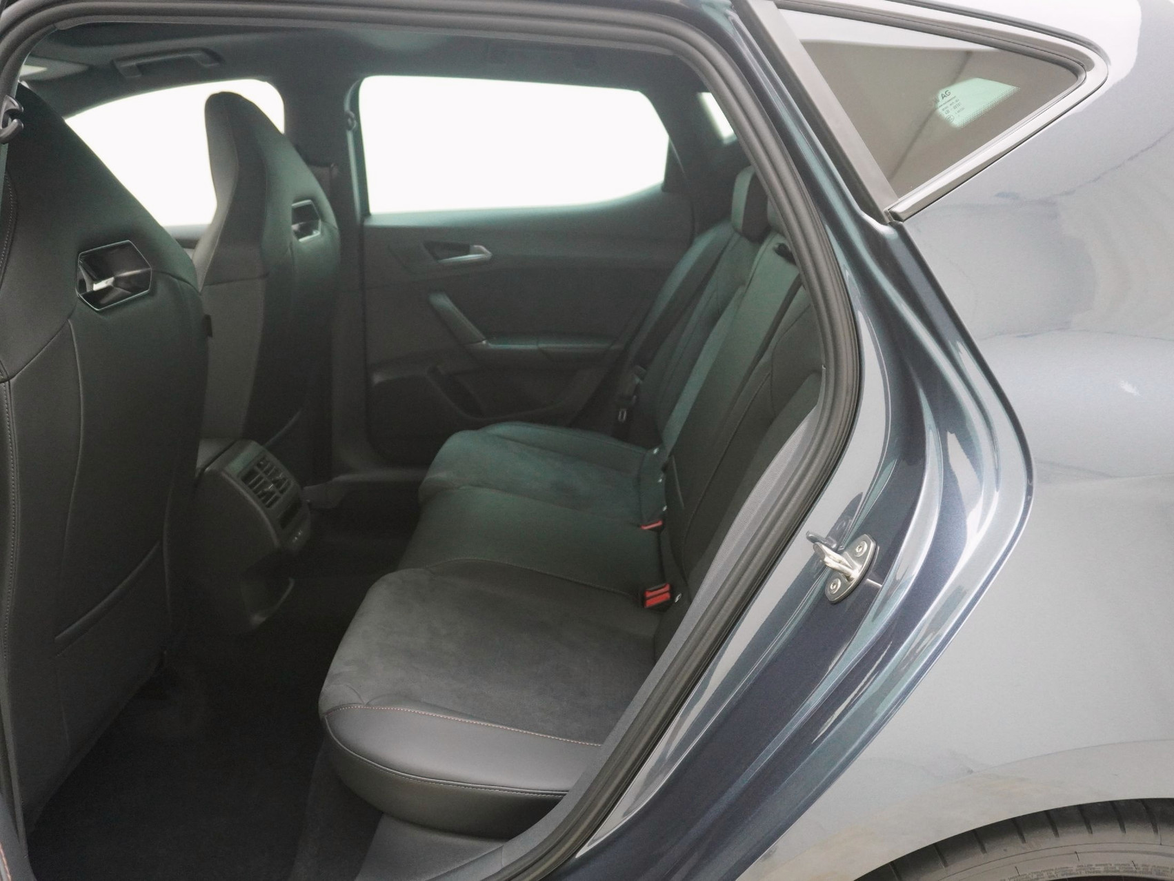 CUPRA Leon 1.5 eTSI DSG