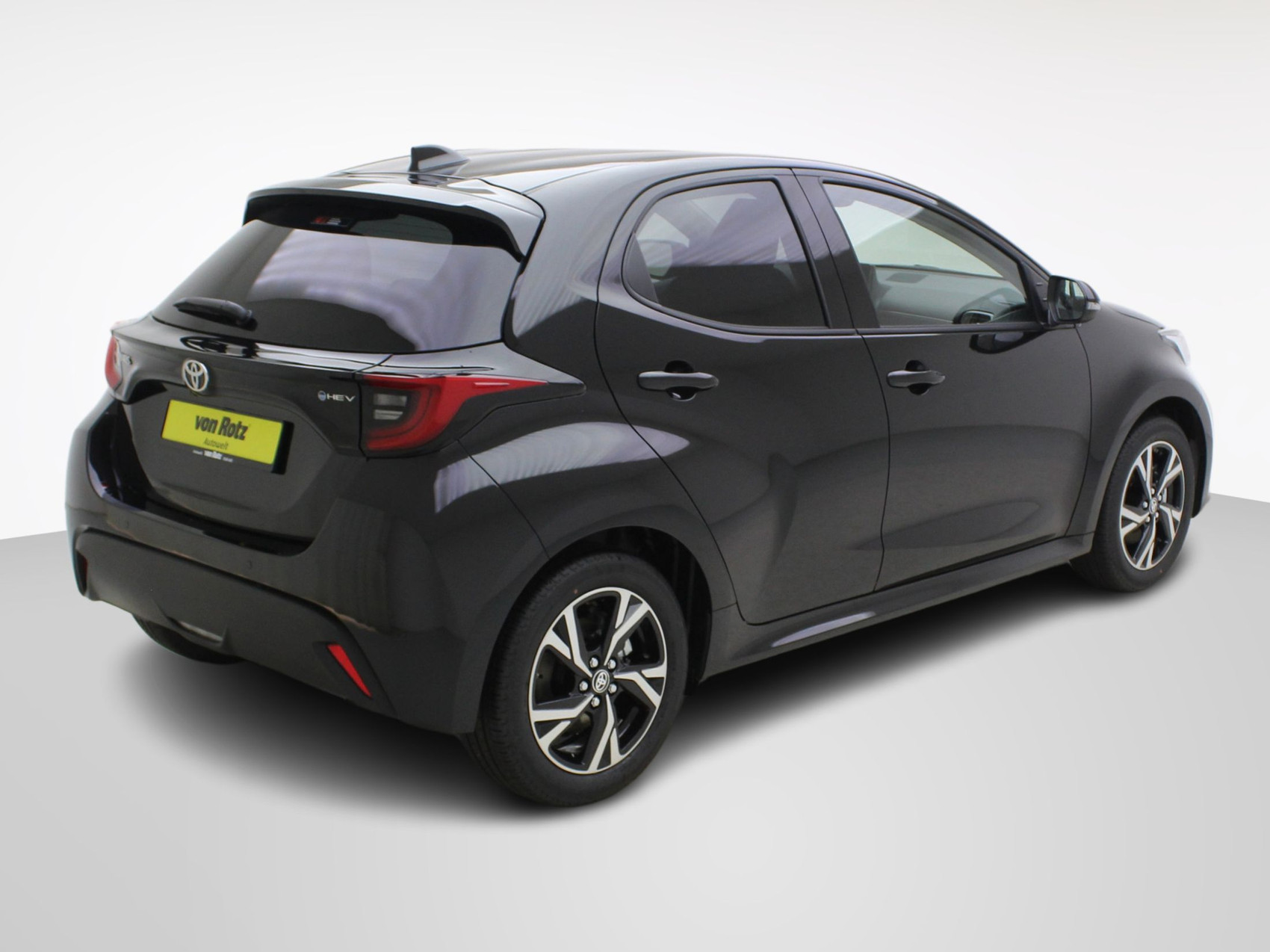 TOYOTA Yaris 1.5 VVT-i HSD Trend ** inkl. W-Räder **