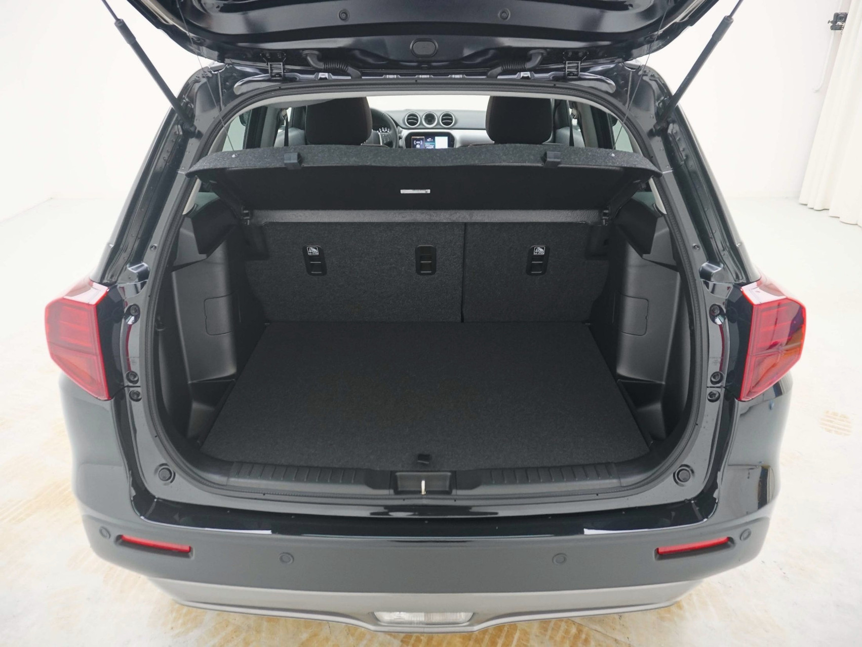 SUZUKI Vitara 1.4 T Compact+ Hybrid 4×4