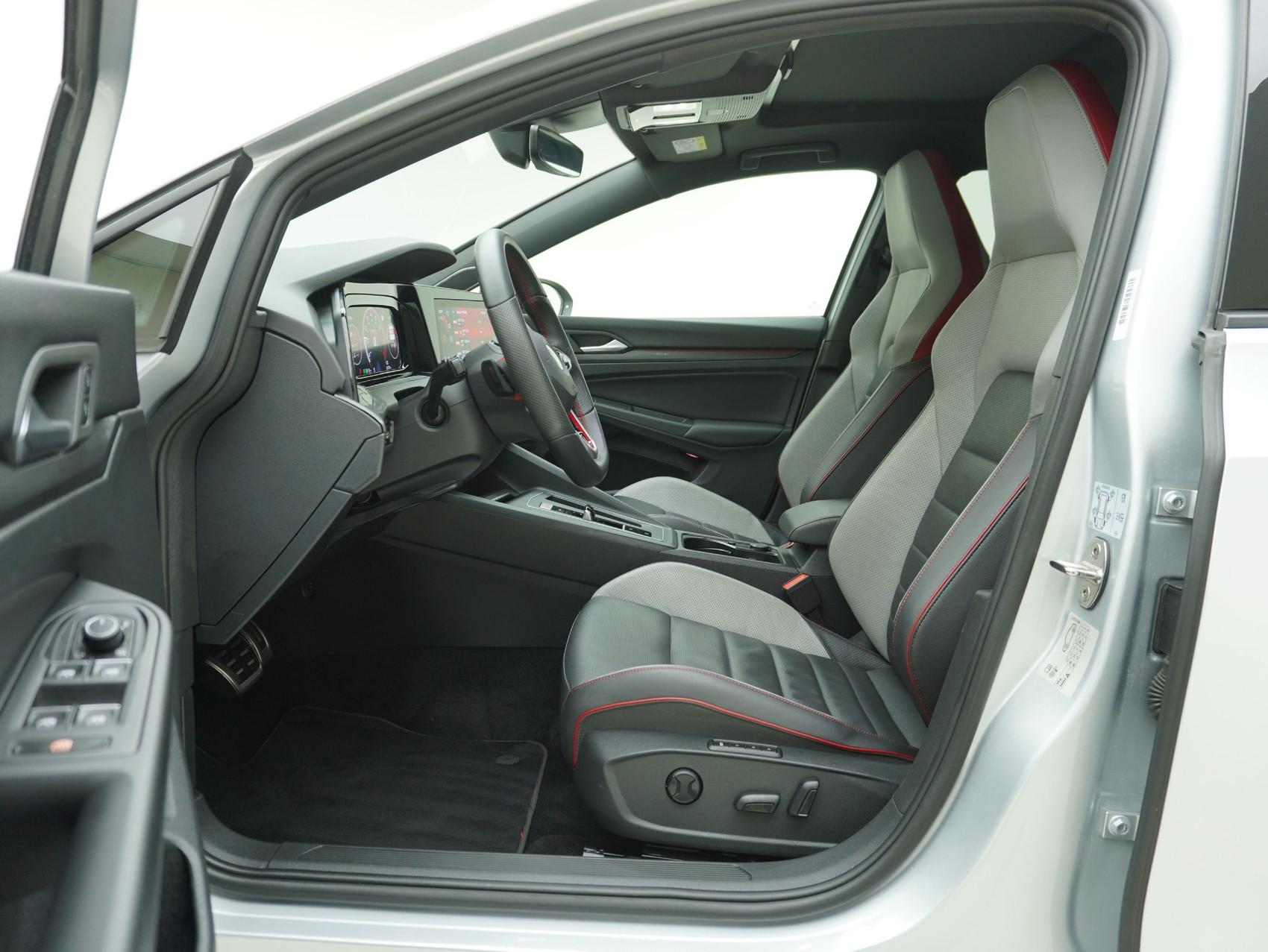 VW Golf 8 2.0 TSI DSG GTI Clubsport