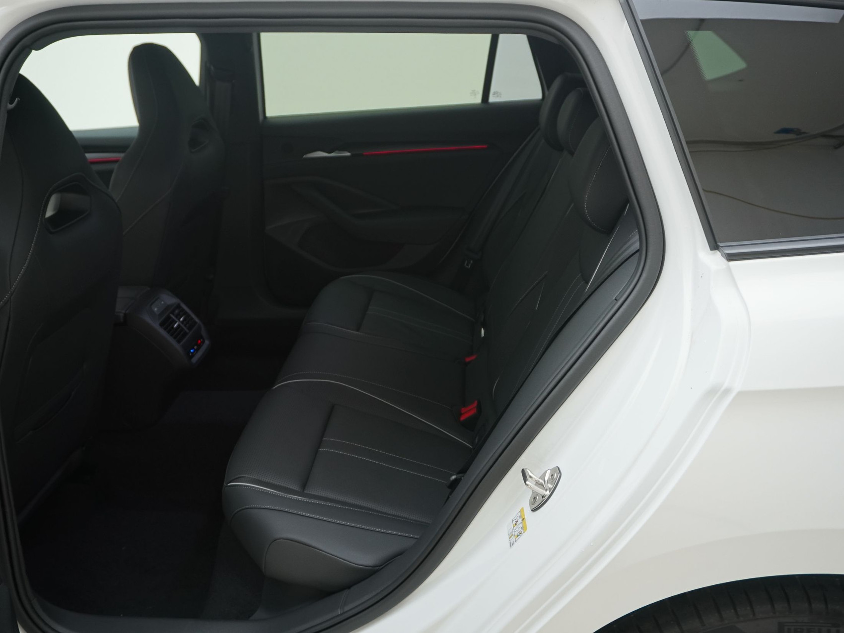 SKODA Superb 1.5 TSI Plug-in-Hybrid Sportline DSG