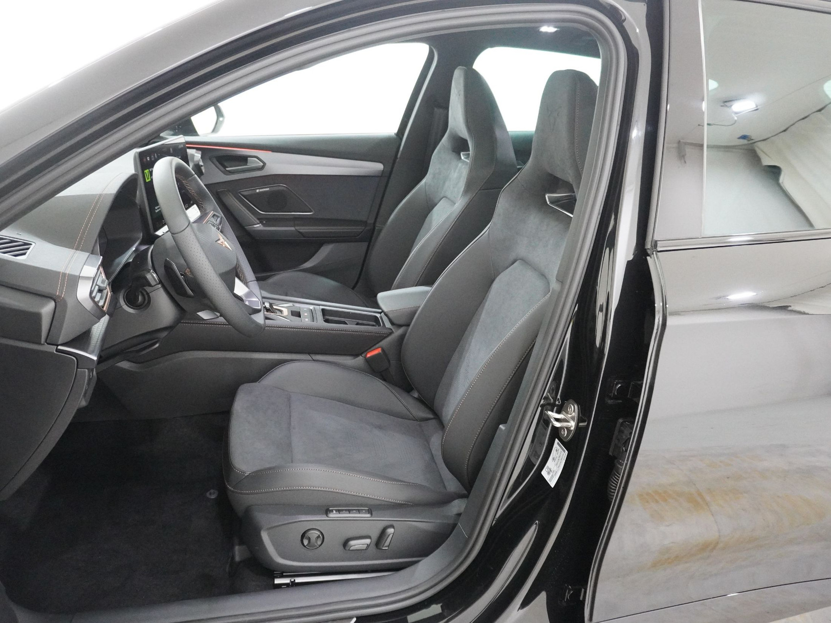 CUPRA Formentor 1.5 e-Plug-in-HYBRID VZ DSG