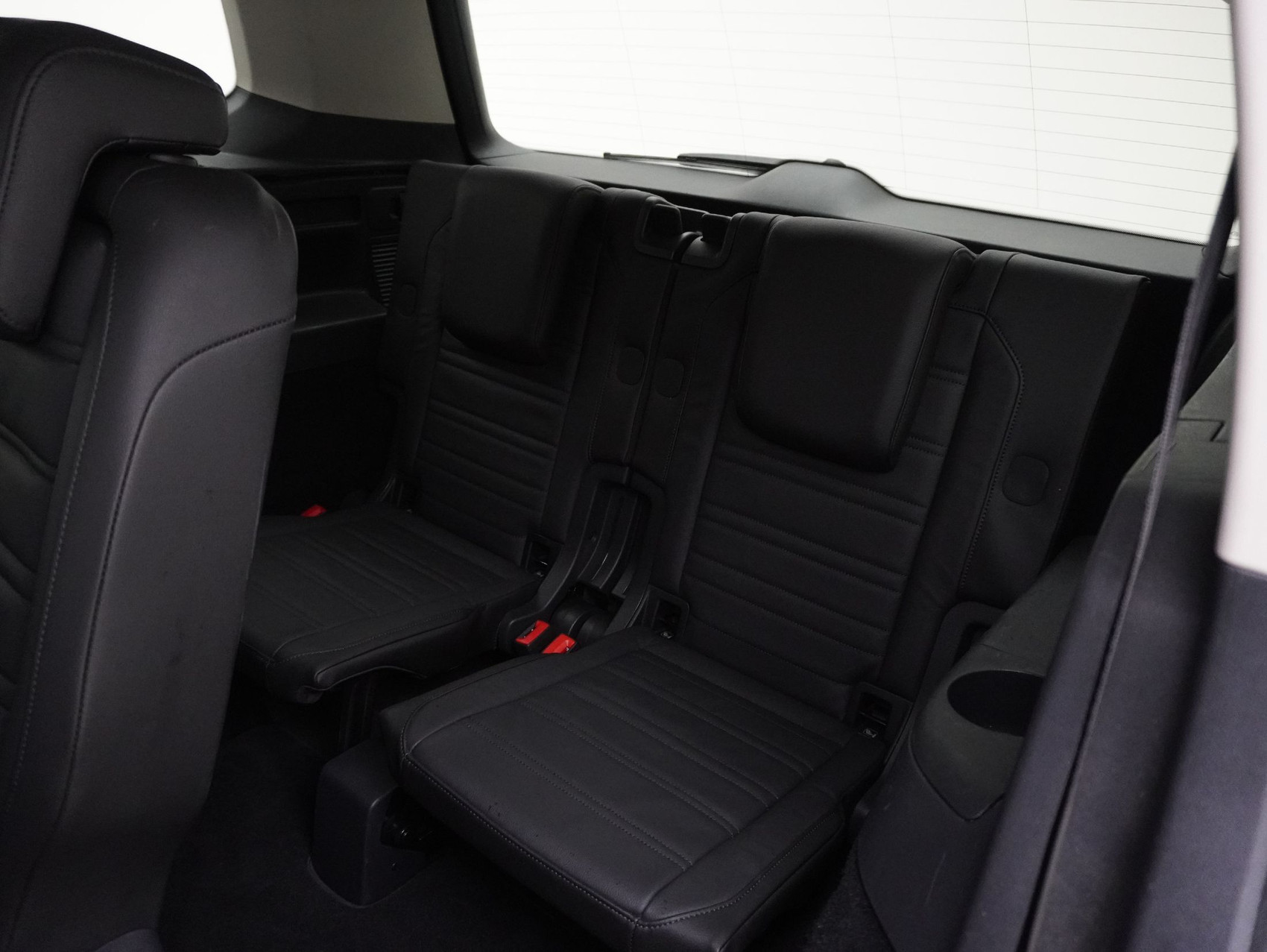 VW Touran 2.0 TDI DSG Highline **7-Plätzer**