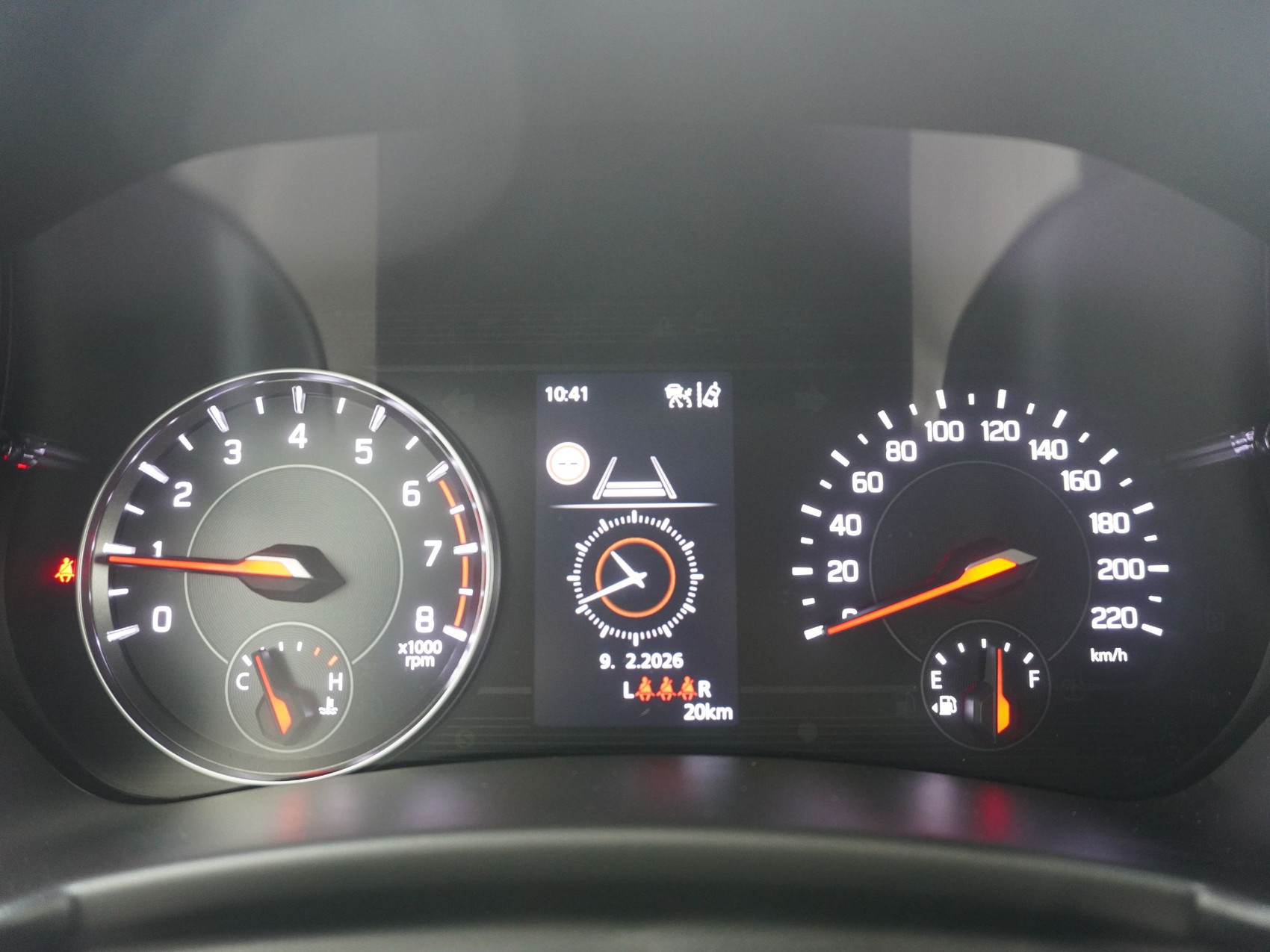 SUZUKI Swift 1.2 Sakura Top Hybrid 4×4