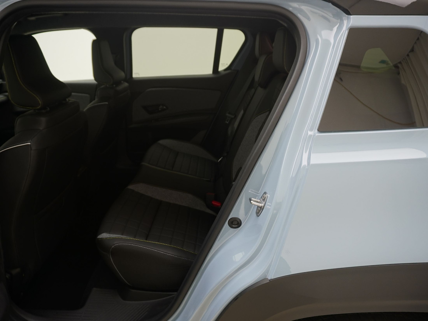 RENAULT R4 E-Tech Comfort Range iconic