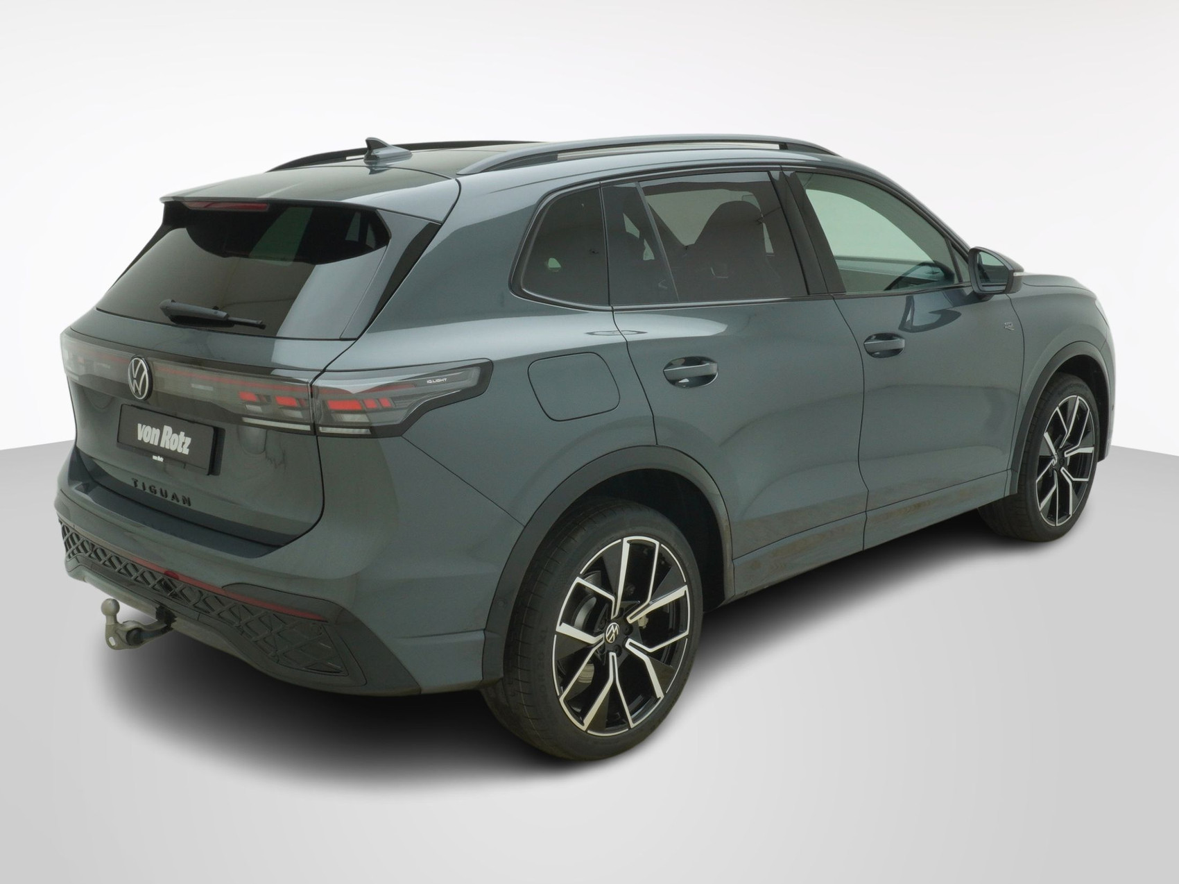 VW Tiguan 2.0 TSI R-Line 4Motion