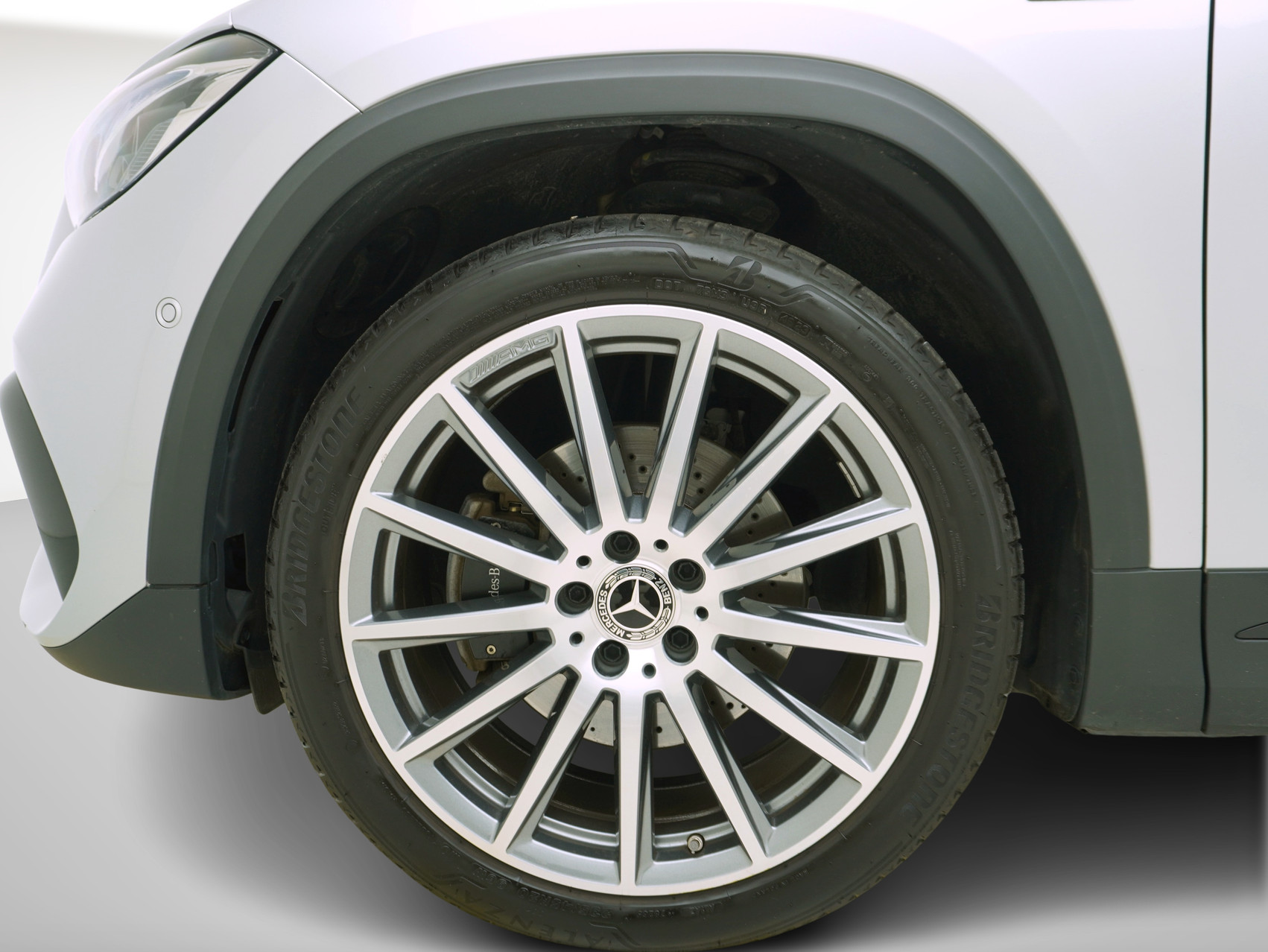 MERCEDES-BENZ GLA-Klasse GLA 250 e AMG Line