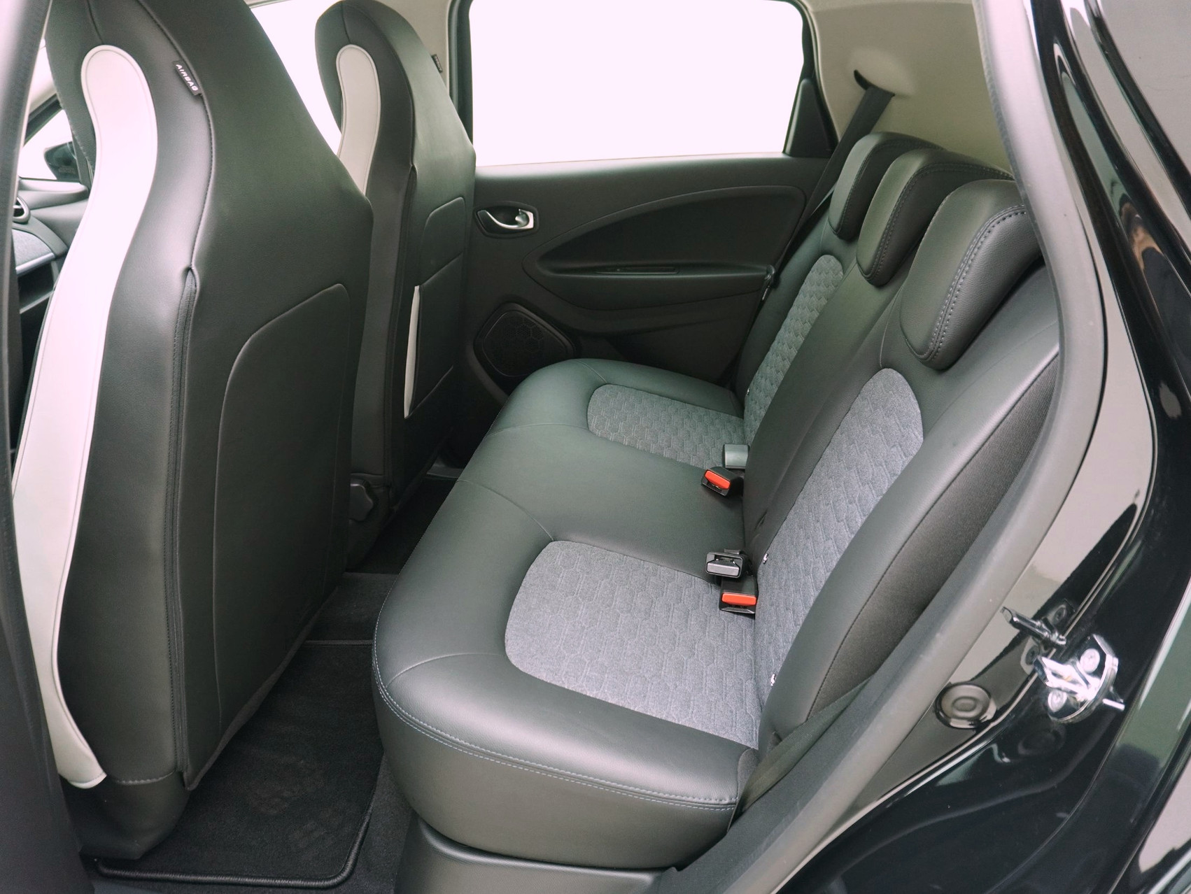 RENAULT Zoe Intens R135 Elektro inkl. Batterie