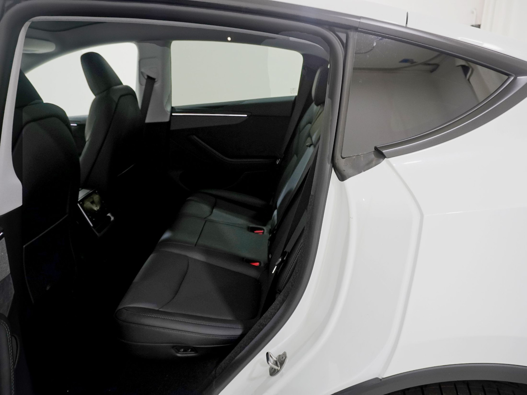 TESLA Model Y Premium AWD