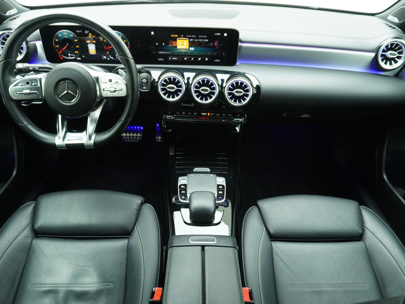 MERCEDES-BENZ A-Klasse A 250 AMG Line