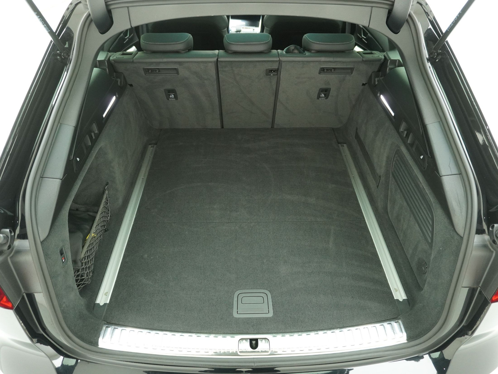 AUDI A6 Avant 45 TFSI S Line quattro S-Tronic **Audi Werksgarantie bis 03/2030**