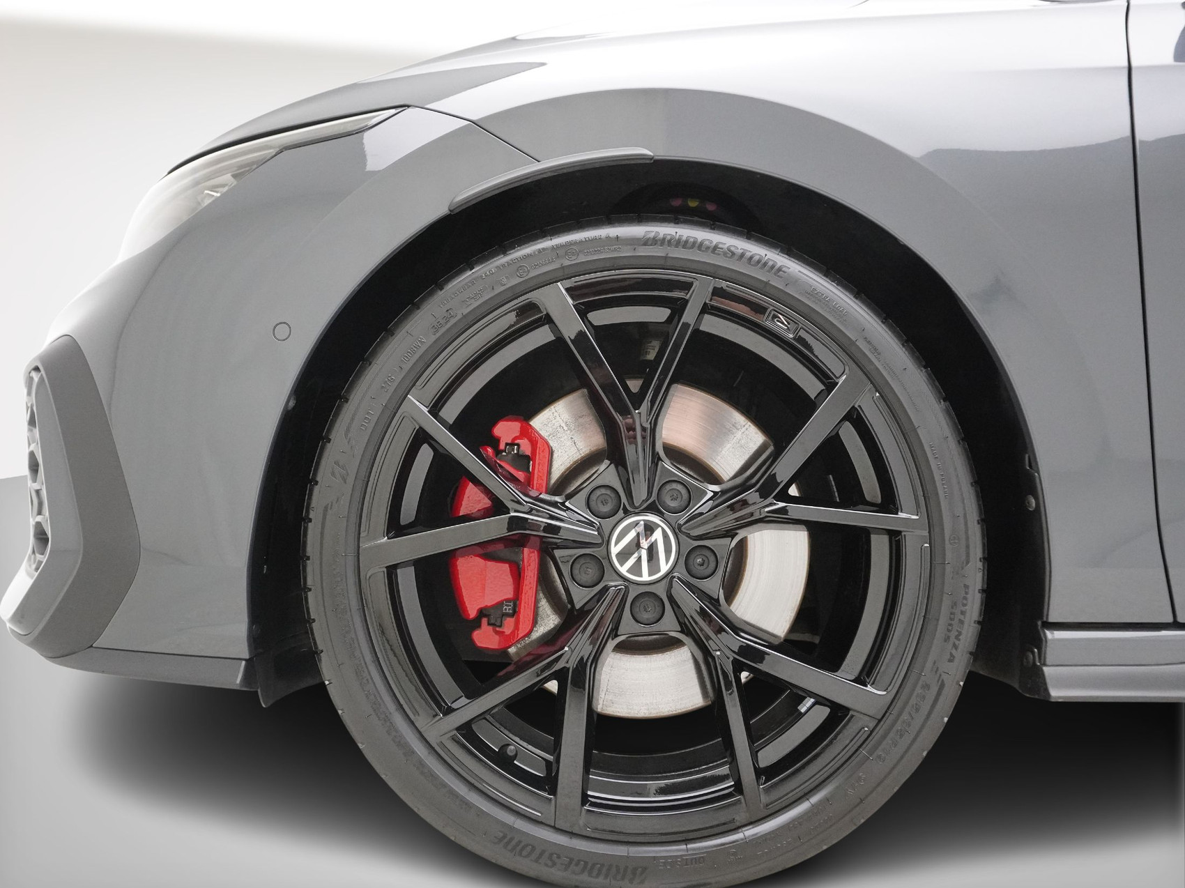 VW Golf 8.5 2.0 TSI DSG GTI Black Style (2025) ** Harman/Kardon / Head-Up / Panoramadach **