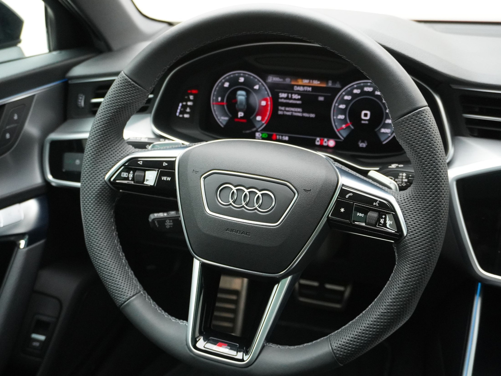 AUDI S6 Avant 3.0 V6 TDI quattro T-Tronic **Werksgarantie bis 11/2029SoftClose/Hinterradlenkung/S-Sitze**