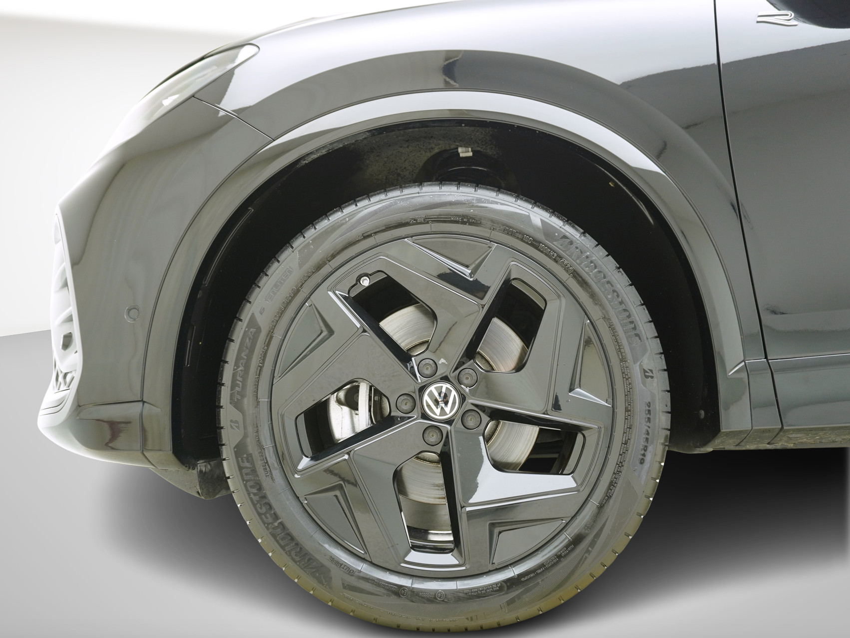 VW Tiguan 2.0 TDI DSG R-Line Black Style 4Motion (2025)