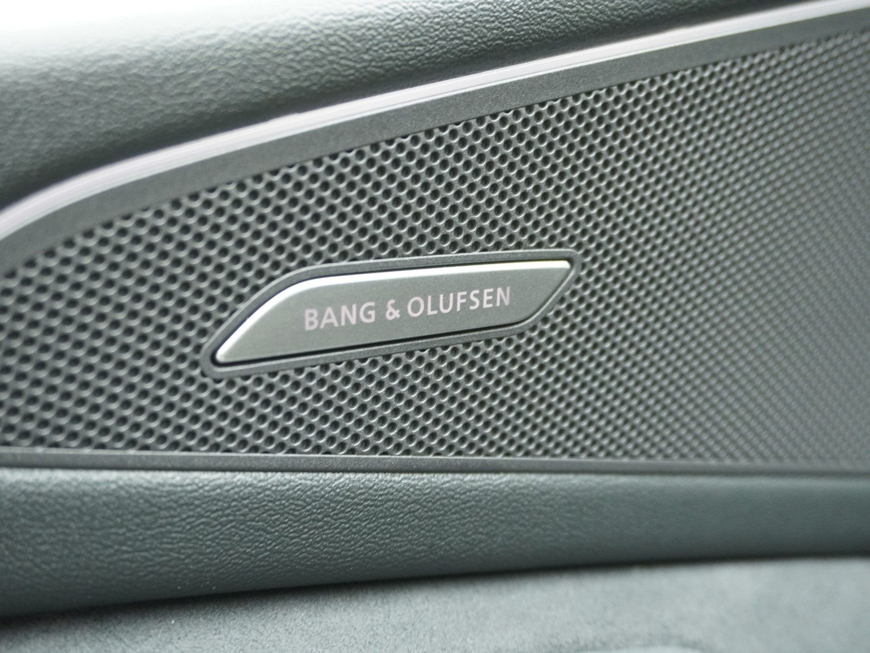 AUDI SQ6 e-tron SUV quattro **Edition one**