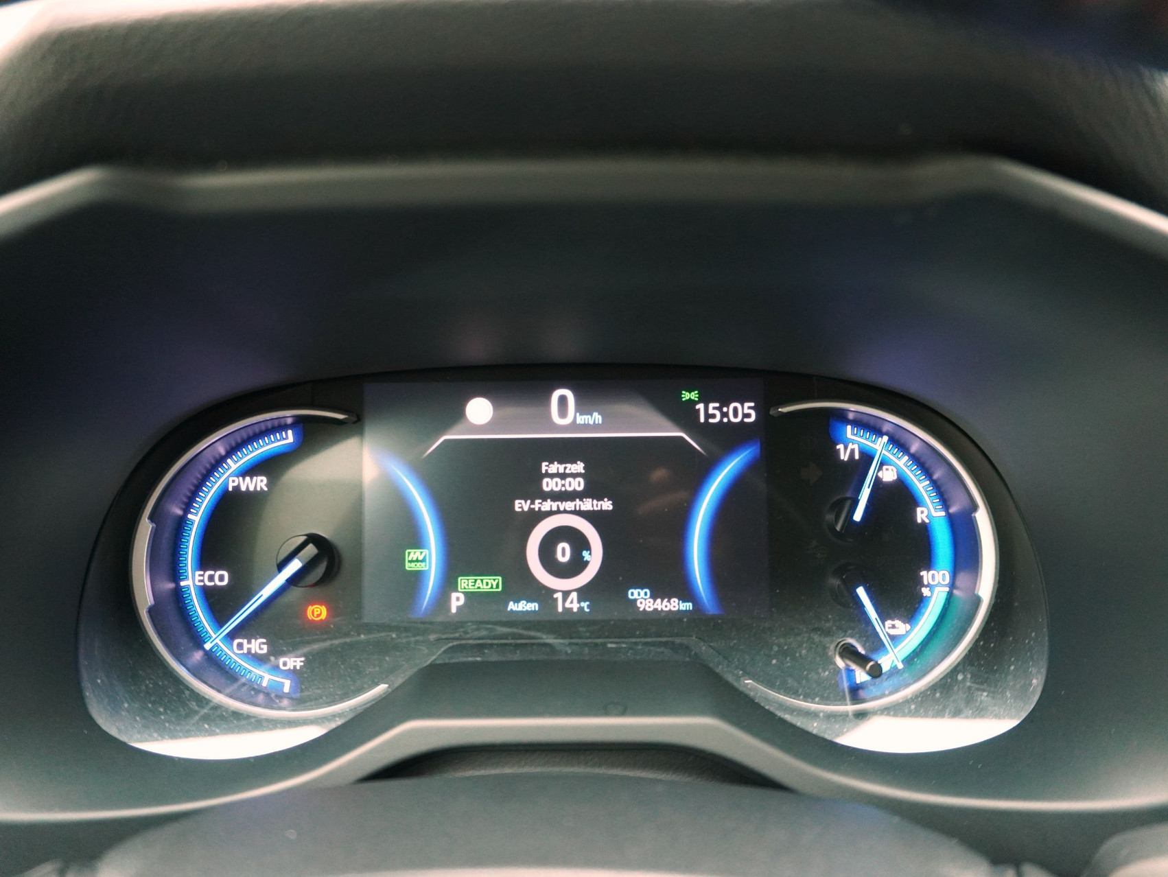 SUZUKI Across 2.5 PHEV Compact Top 4×4