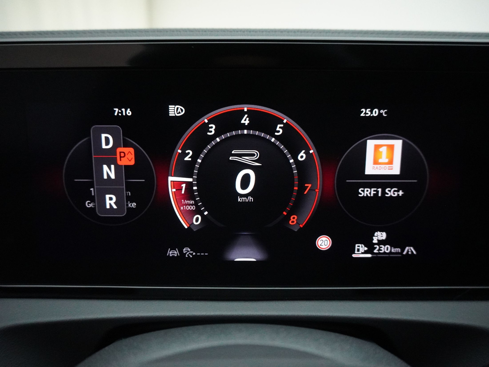 VW Tiguan 2.0 TSI DSG R-Line Black Style 4Motion (2025) **Head-Up / Harman-Kardon Soundsystem**