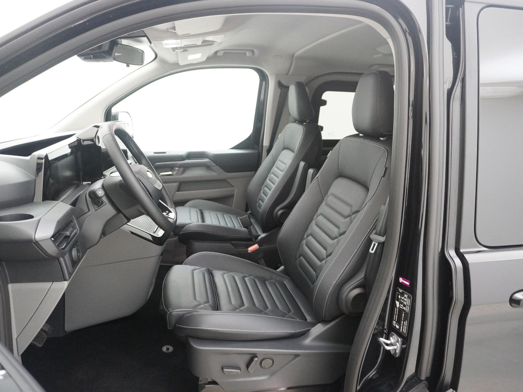 FORD Tourneo Custom 320 L1 2.0 TDCI 4×4 Titanium X