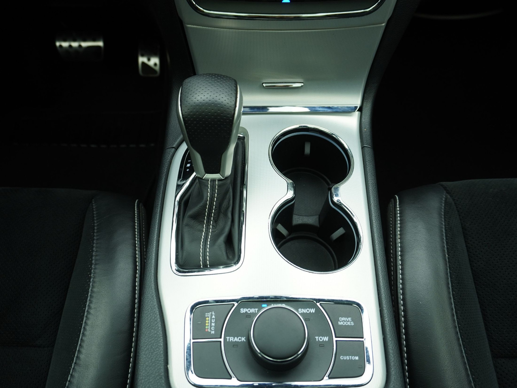 JEEP Grand Cherokee 6.4 V8 HEMI SRT8