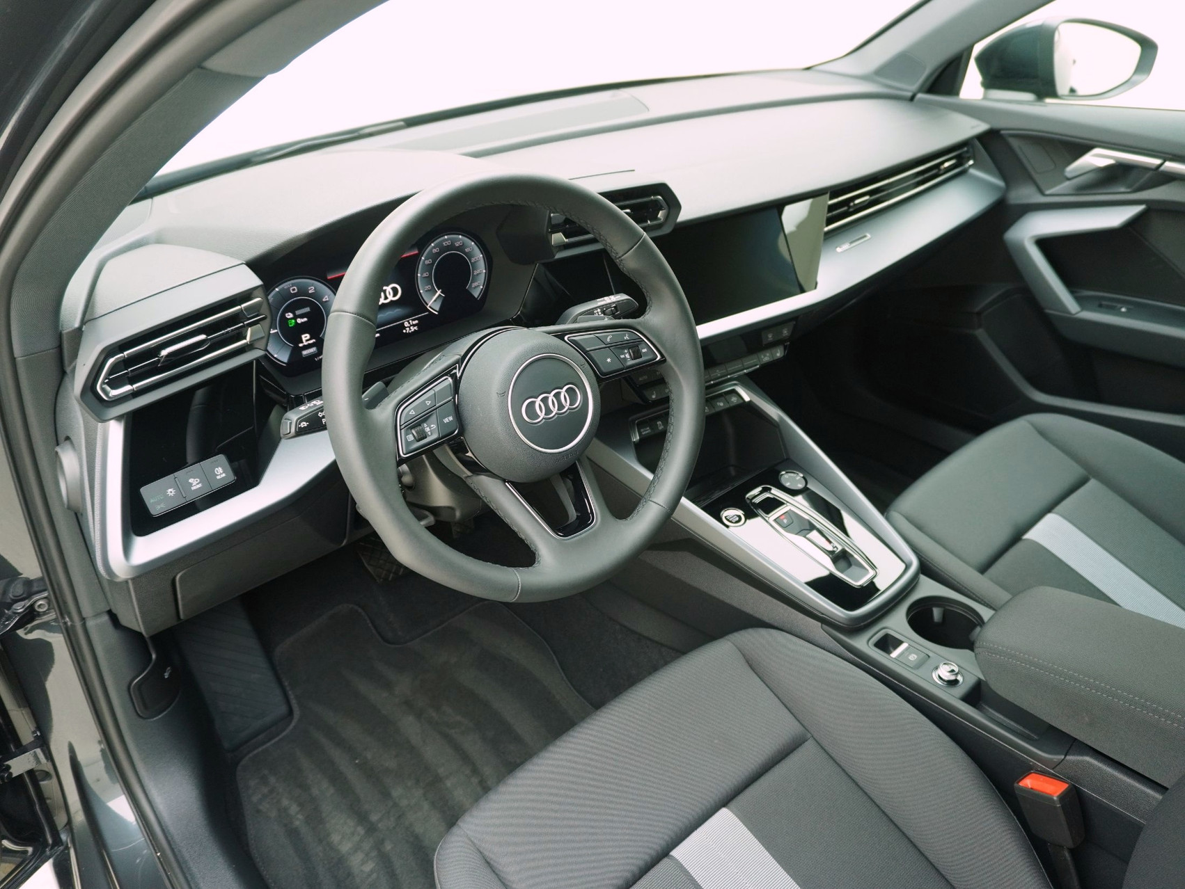 AUDI A3 Sportback 40 TFSI e S-Tronic **Audi Werksgarantie bis 04/2030**