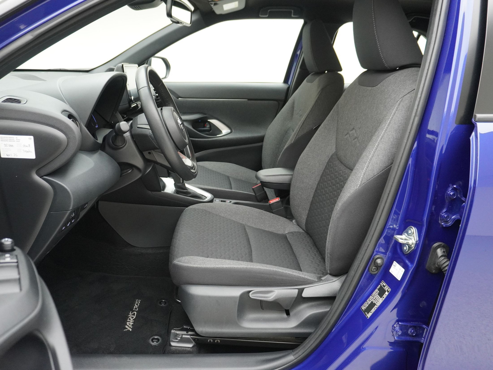 TOYOTA Yaris Cross 1.5 VVT-i HSD Trend