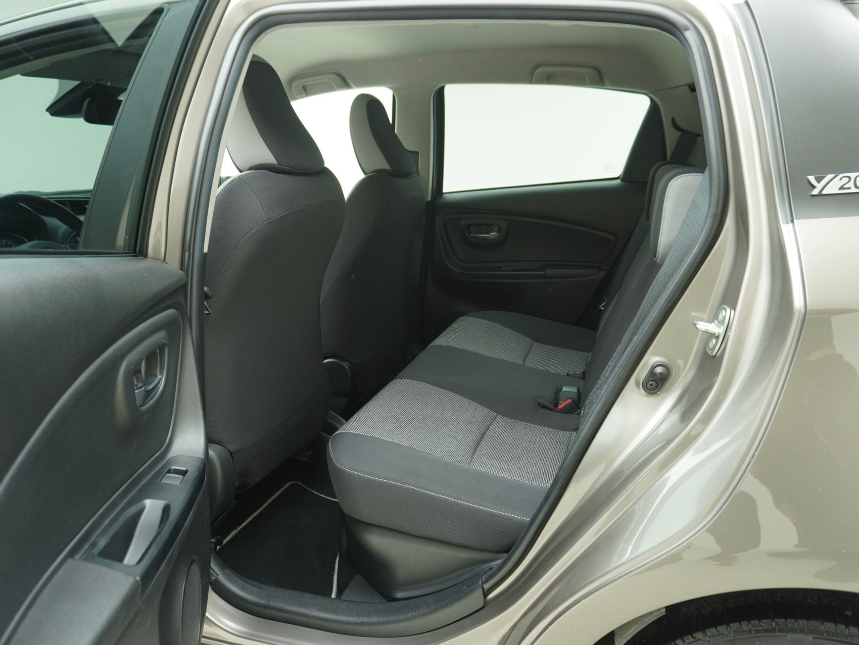 TOYOTA Yaris 1.5 VVT-i HSD Y20