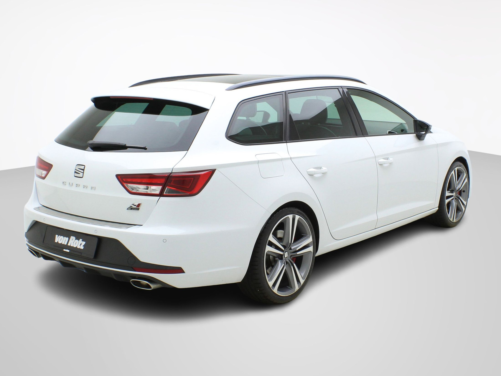 SEAT Leon ST 2.0 TSI DSG Cupra