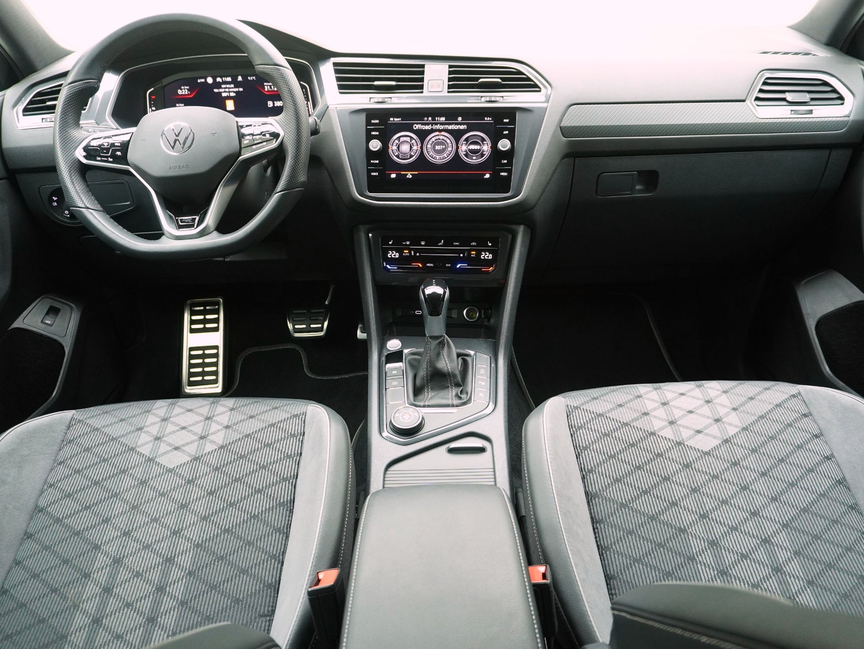 VW Tiguan Allspace 2.0 TSI DSG R-Line Black Style 4Motion