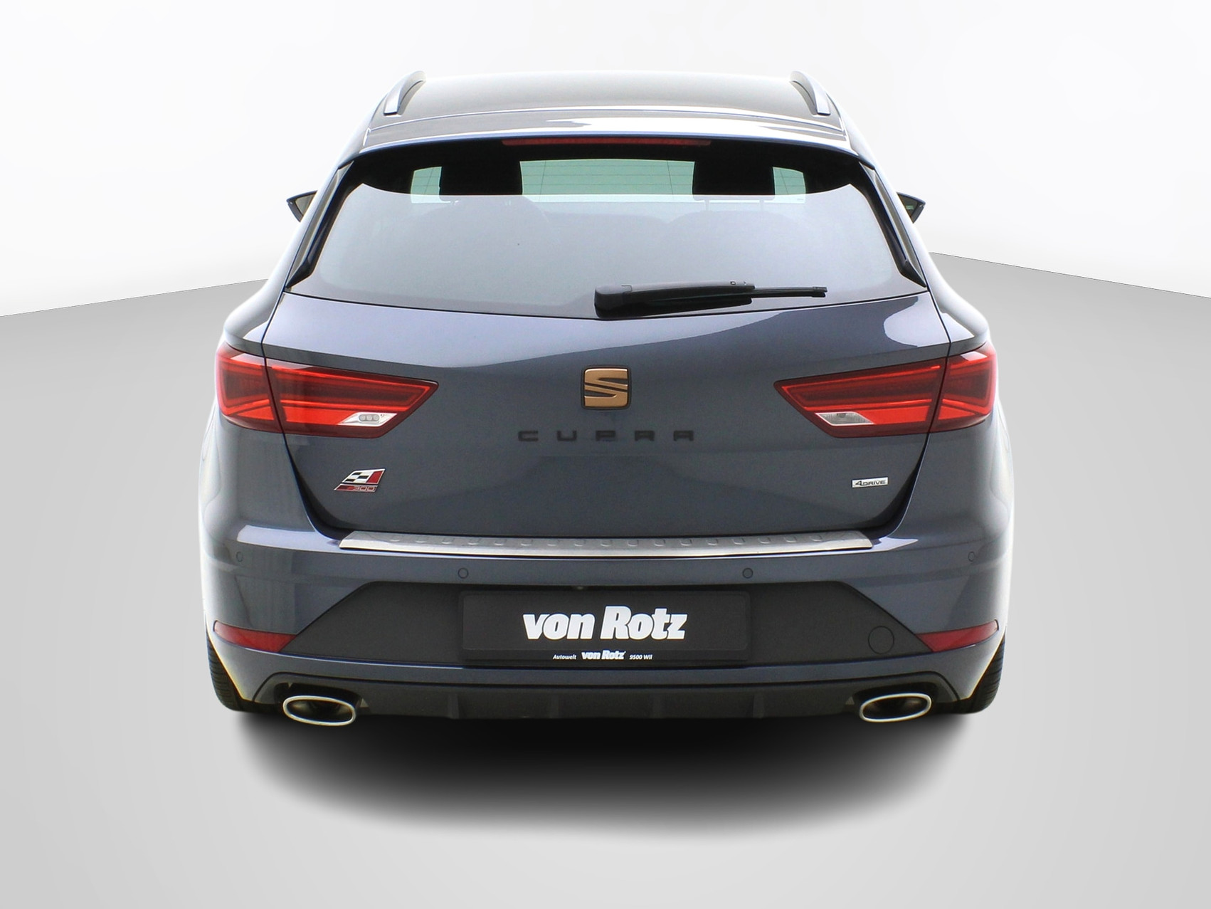 SEAT Leon ST 2.0 TSI DSG Cupra 4Drive