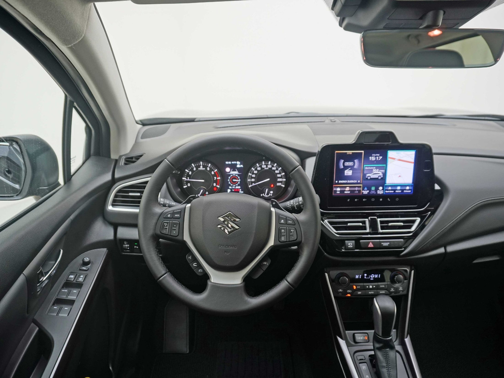 SUZUKI S-Cross 1.4 T Compact Top Hybrid 4×4