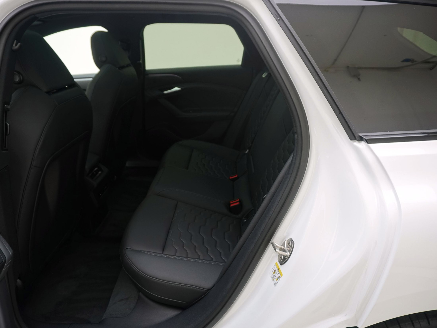 AUDI A6 e-tron Avant quattro S line