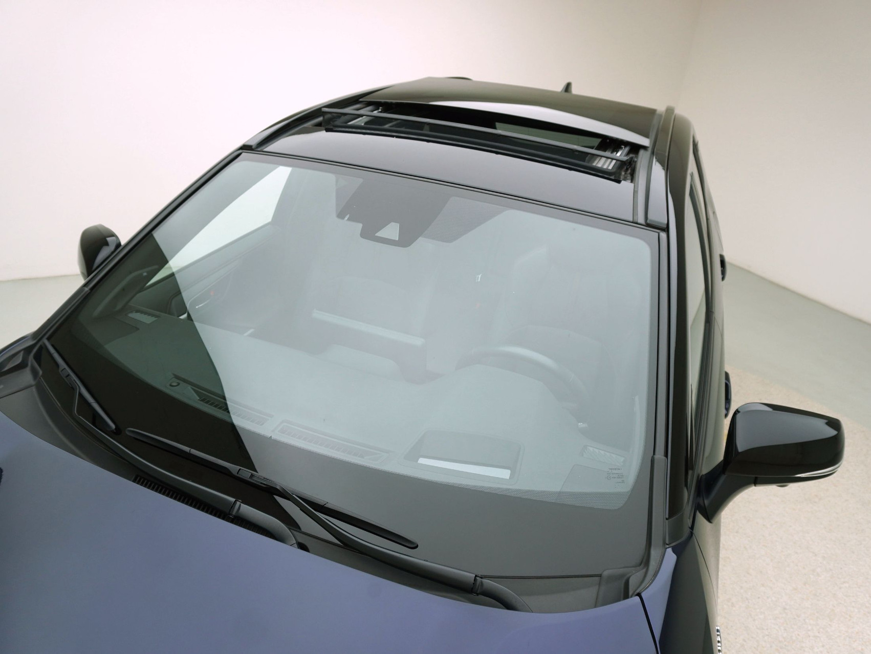 TOYOTA RAV4 2.5 Plug-In-Hybrid Platinum