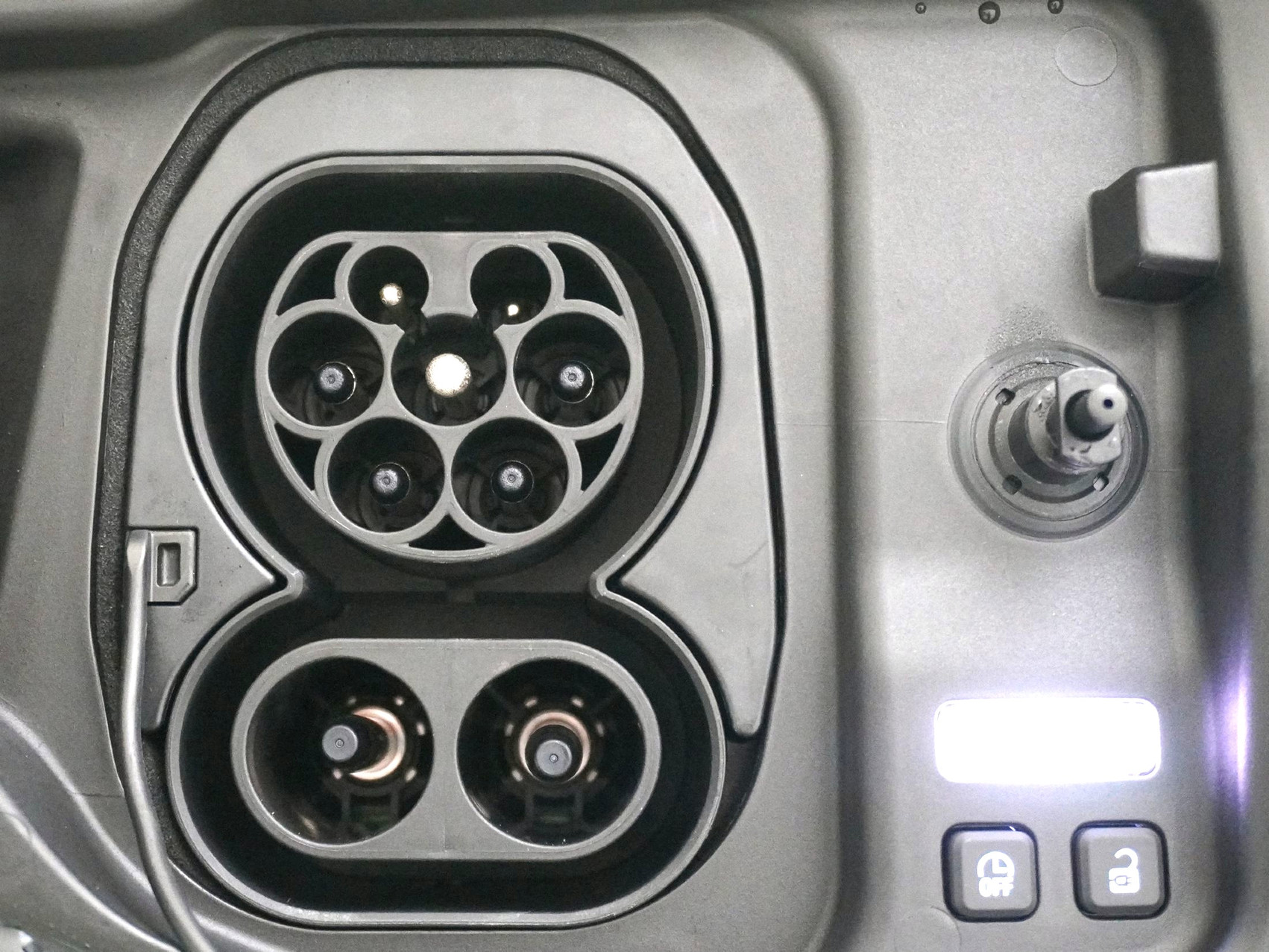 RENAULT R5 E-Tech Comfort Range iconic