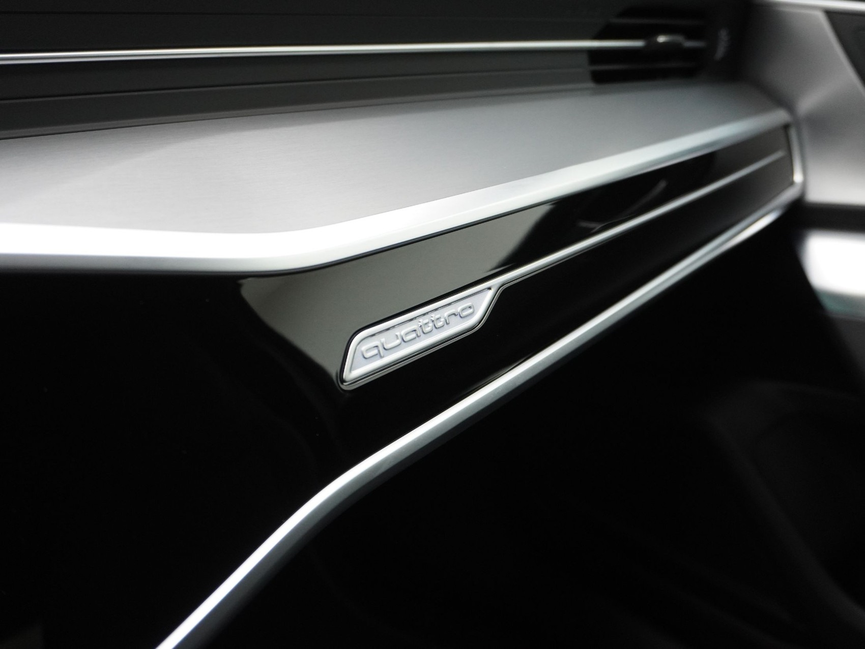 AUDI S6 Avant 3.0 V6 TDI quattro T-Tronic **Werksgarantie bis 11/2029SoftClose/Hinterradlenkung/S-Sitze**