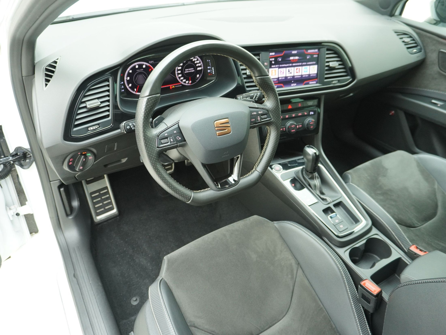 SEAT Leon ST 2.0 TSI DSG Cupra 4Drive