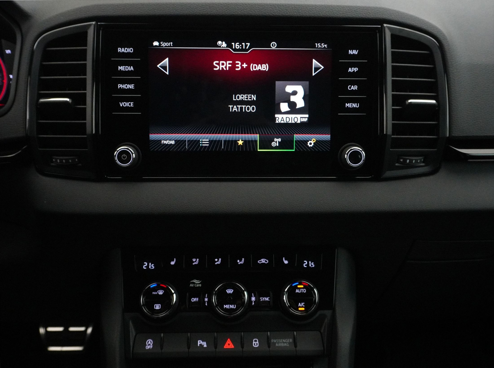 SKODA Karoq 2.0 TSI SportLine DSG 4×4