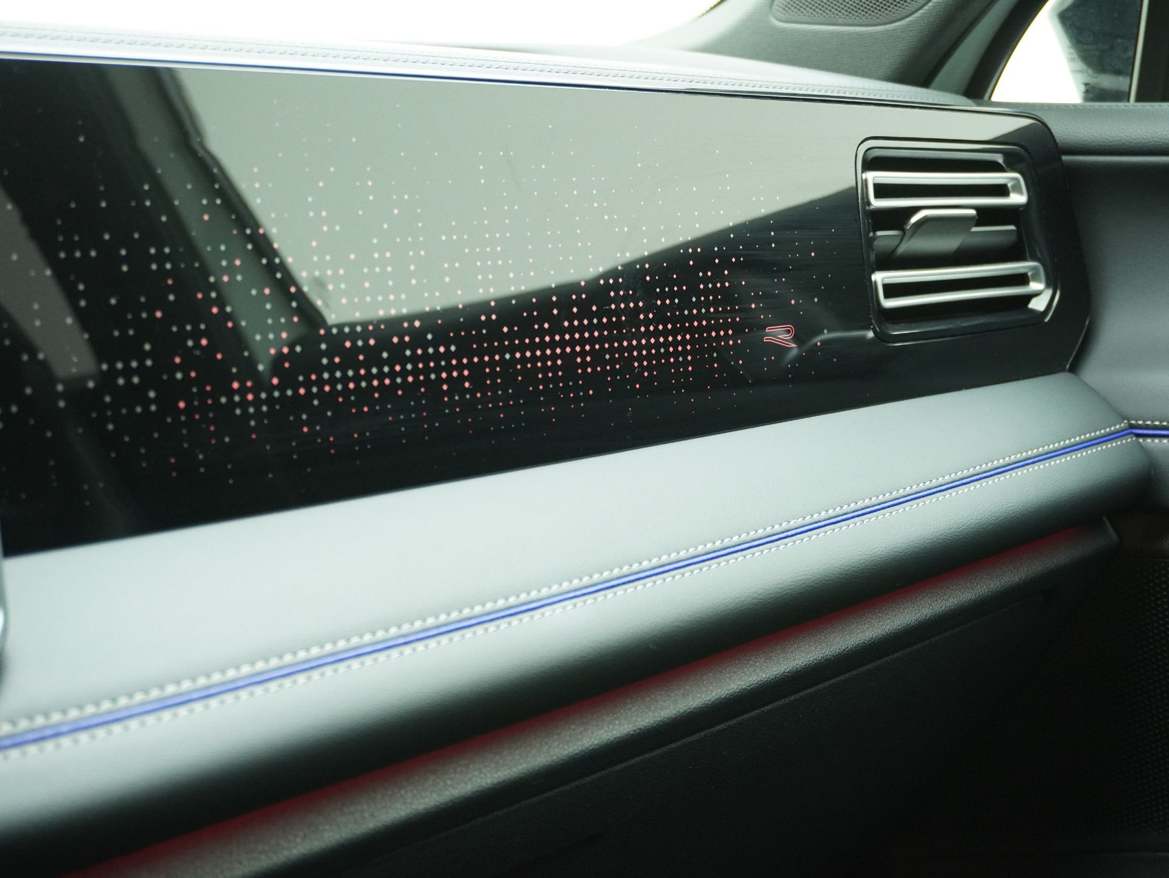 VW Tiguan 2.0 TSI DSG R-Line Black Style 4Motion (2025)