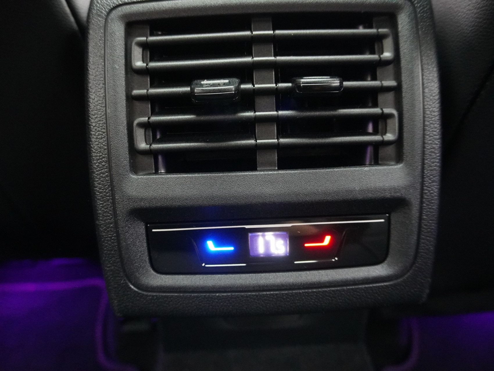 VW Golf 8.5 2.0 TSI DSG GTI Black Style (2025) **Leder/Harmon-Kardon/Sitzbelüftung/uvm.**