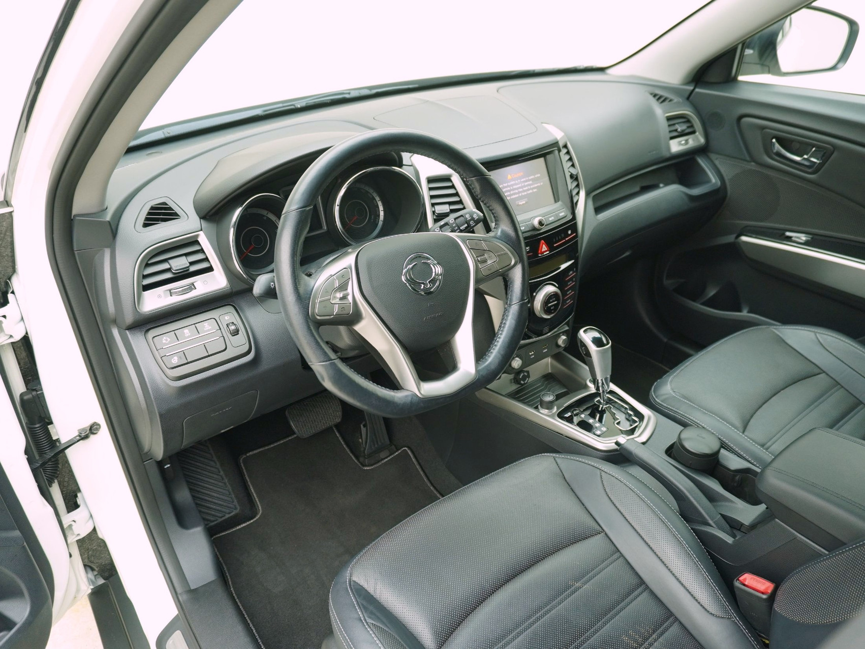 SSANGYONG Tivoli 1.6 e-XDi Sapphire 4WD