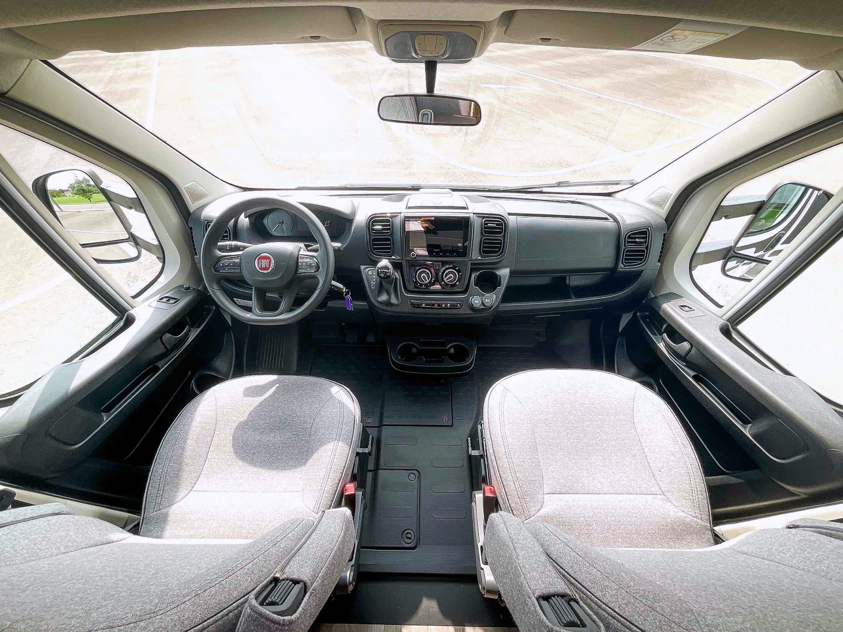 FIAT Ducato Sunlight T67 S