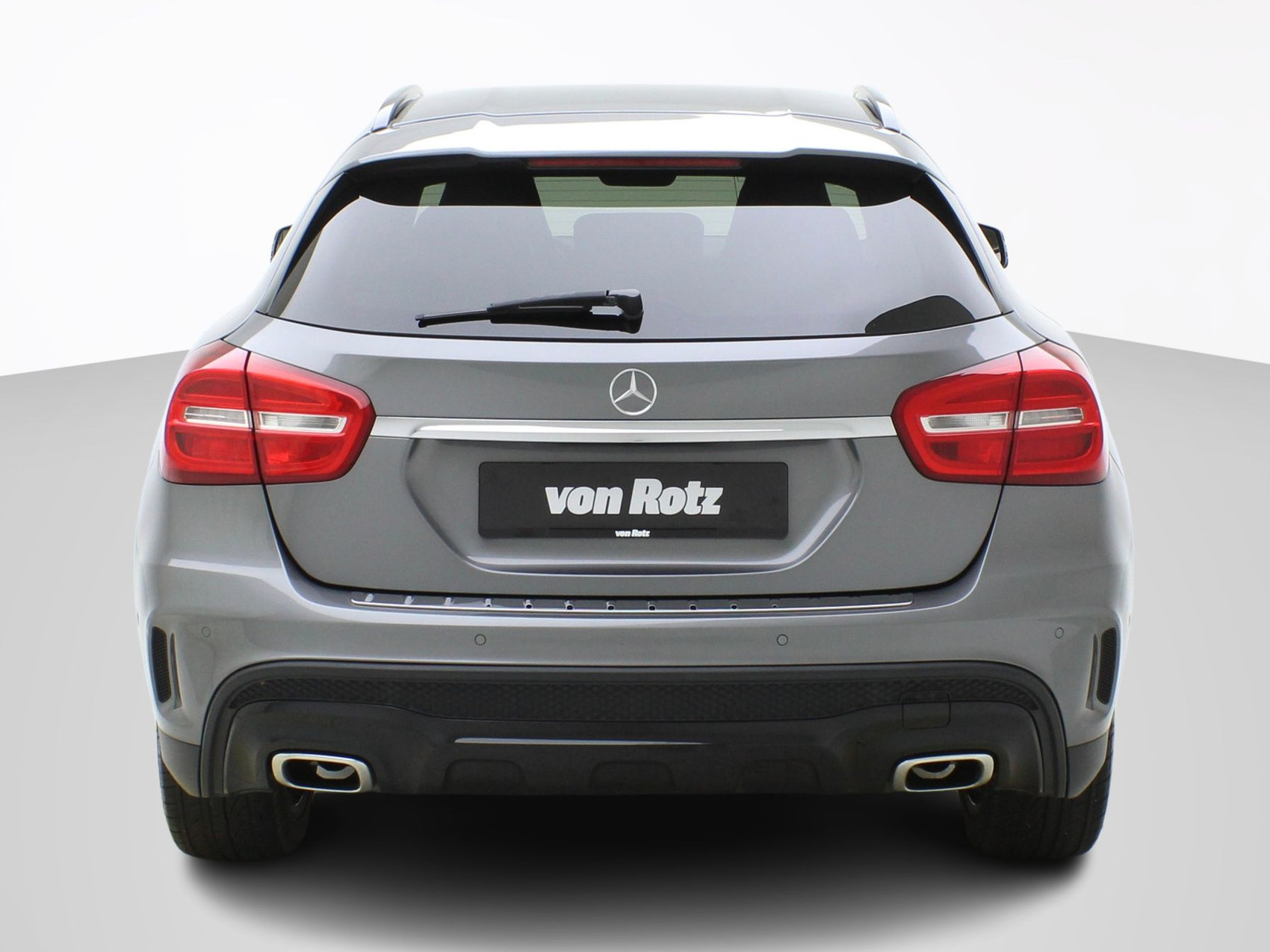 MERCEDES-BENZ GLA-Klasse GLA 250 AMG Line 4matic