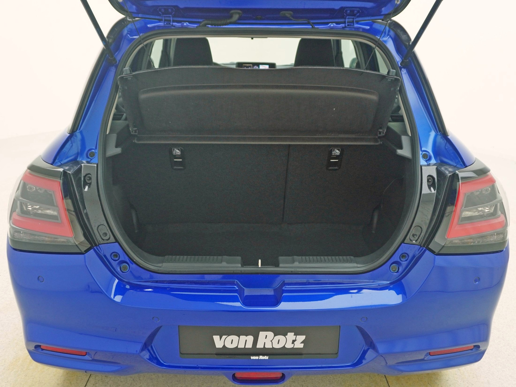 SUZUKI Swift 1.2 Sakura Top Hybrid