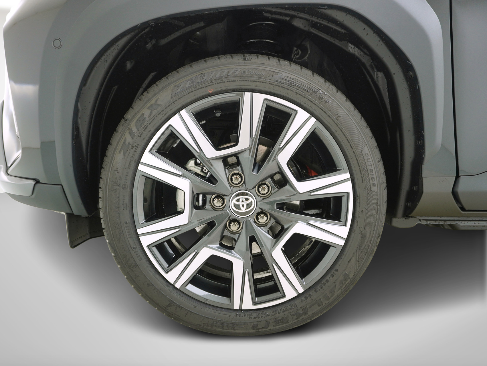 TOYOTA Yaris Cross 1.5 VVT-i HSD Premium AWD-i ** 4×4 ** 360° Kamera **