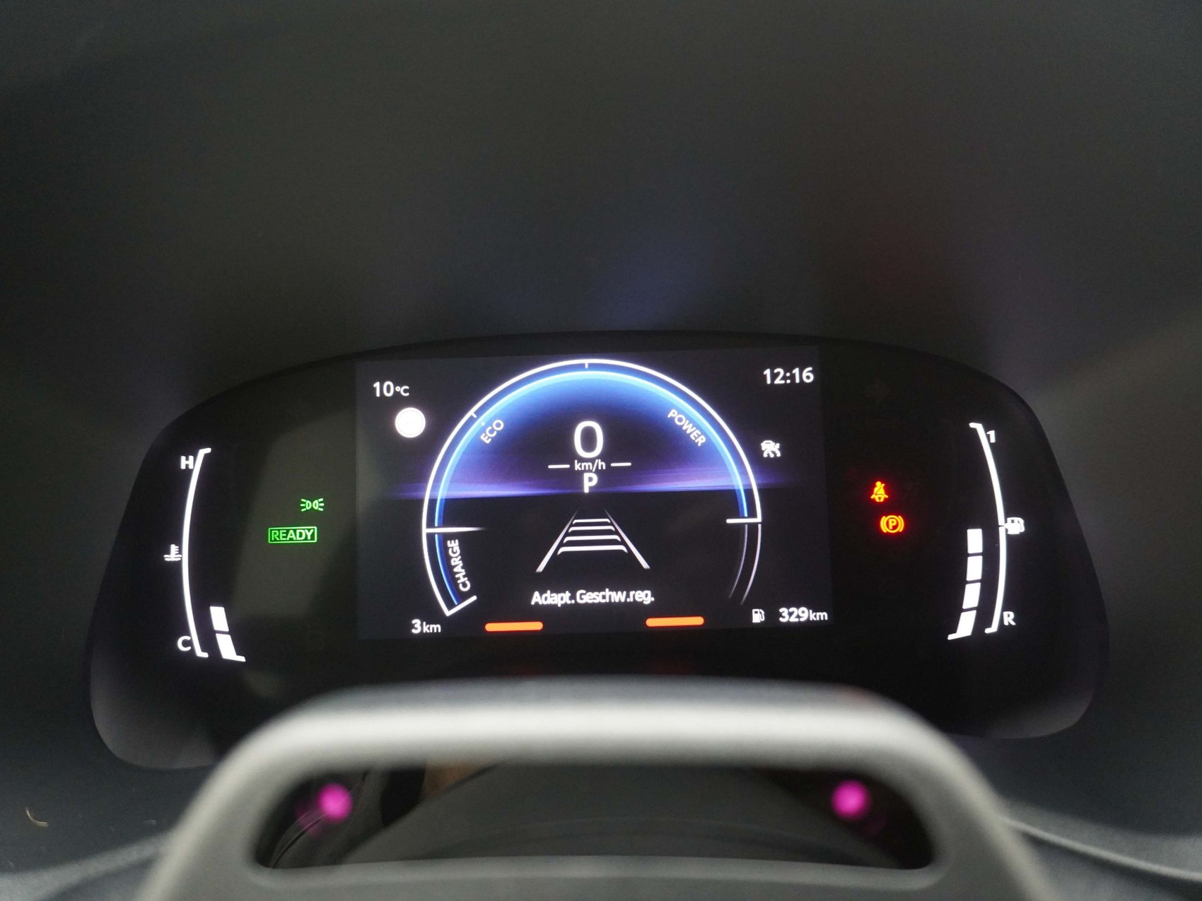 TOYOTA Aygo X 1.5 VVT-i HSD Trend ** Hybrid **