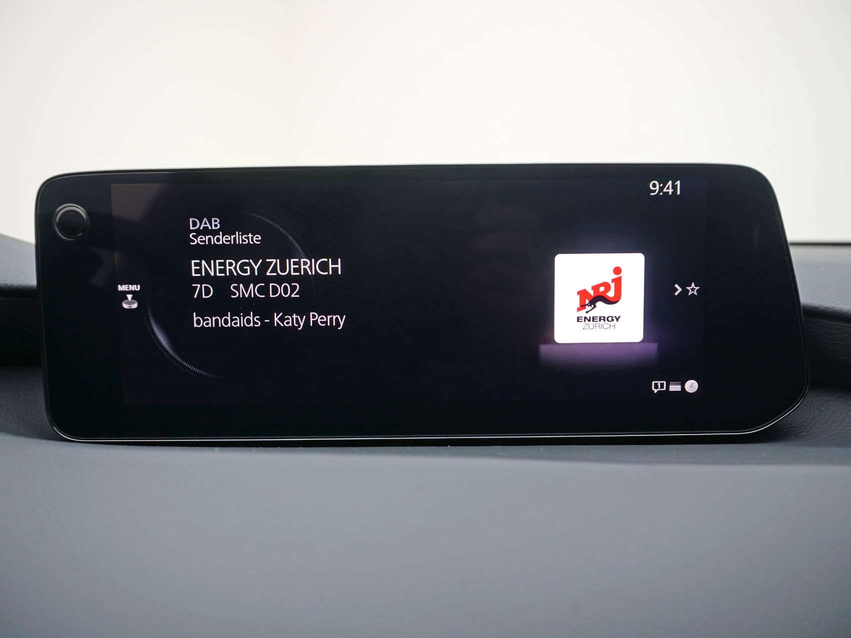 MAZDA 3 Hatchback 2.0 186 Exclusive-Line