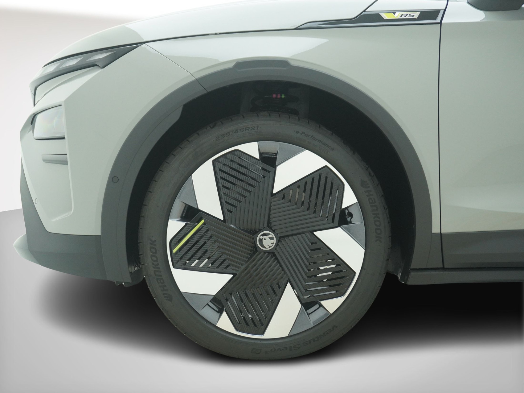 SKODA Elroq RS-MAXX 4×4